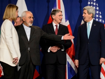 پایان مناقشه هسته ای 13 ساله ایران/توافق هسته ای بالاخره حاصل شد