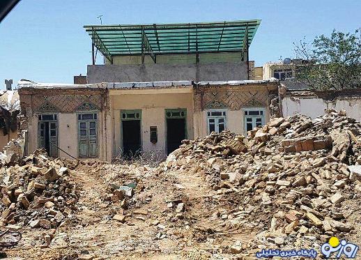 ابراز تاسف یکی از گزینه های شهرداری مشهد از تخریب خانه تاریخی قلابدوزها/عکس