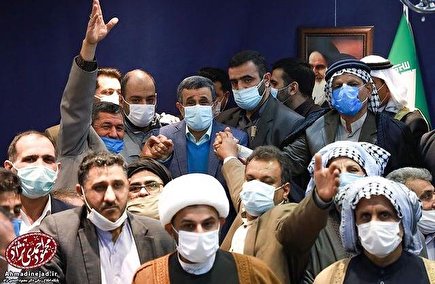 شوهای تبلیغاتی احمدی نژاد بدون توجه به شرایط ویژه کشور