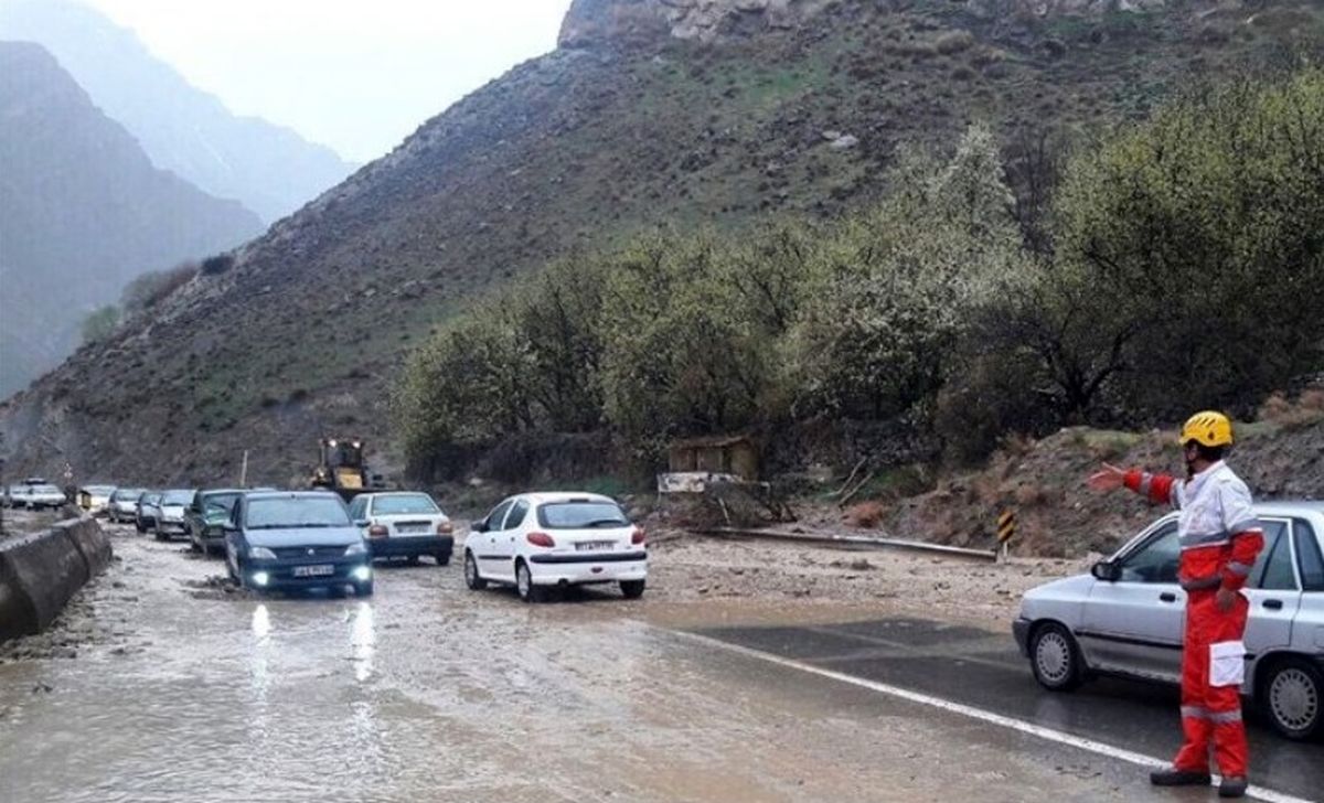 وضعیت جاده‌ها و راه ها، امروز ۸ آبان ۱۴۰۰ / بارش باران در جاده‌های ۸ استان