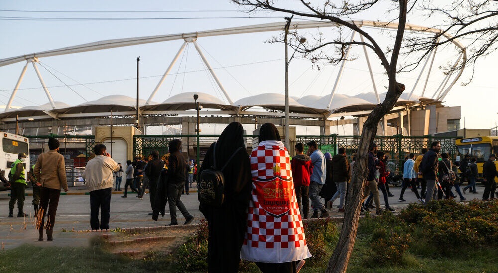 پشت پرده ماجرای عدم حضور زنان در بازی ایران و لبنان
