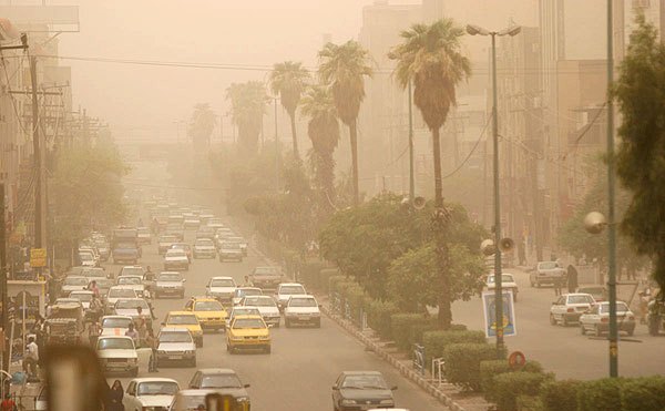 وزارت بهداشت: تداوم گرد و غبار و هوای آلوده در کشور، سلامت عمومی جامعه را به خطر می‌اندازد