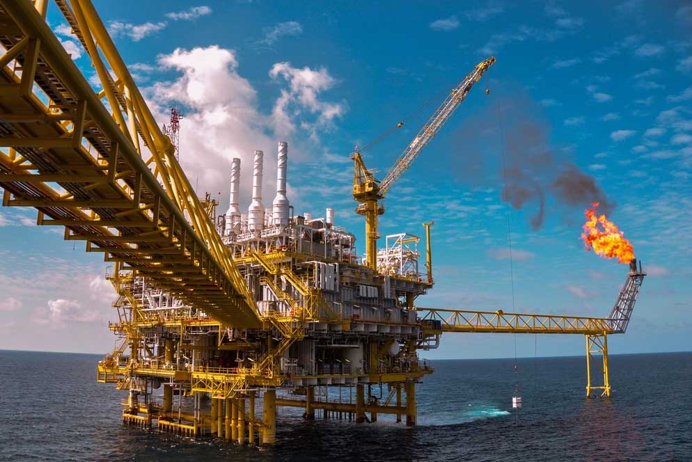 یک کارشناس: روسیه تاکنون یک ریال هم در نفت و گاز ایران سرمایه گذاری نکرده است