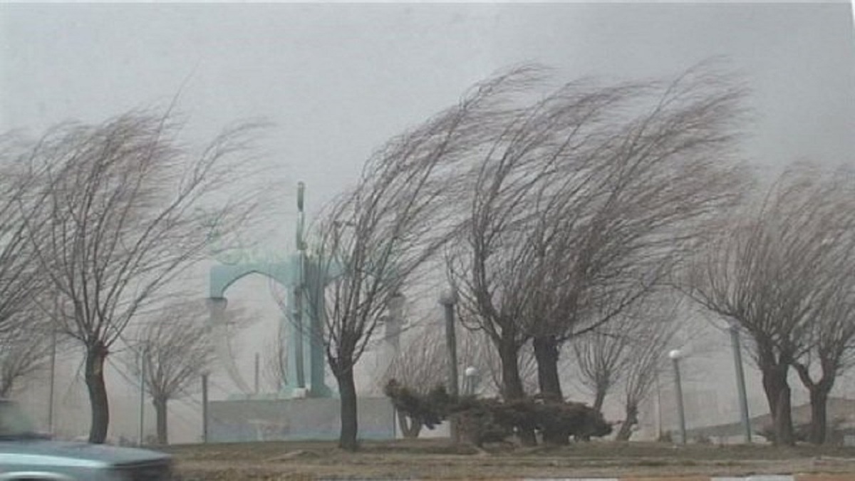 وزش باد شدید در تهران/ افزایش دمای هوا از امروز