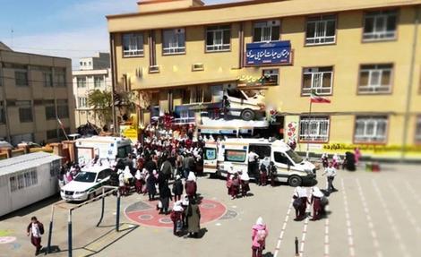 بدحالی دختران دانش آموز در اردبیل، خوزستان و ارومیه