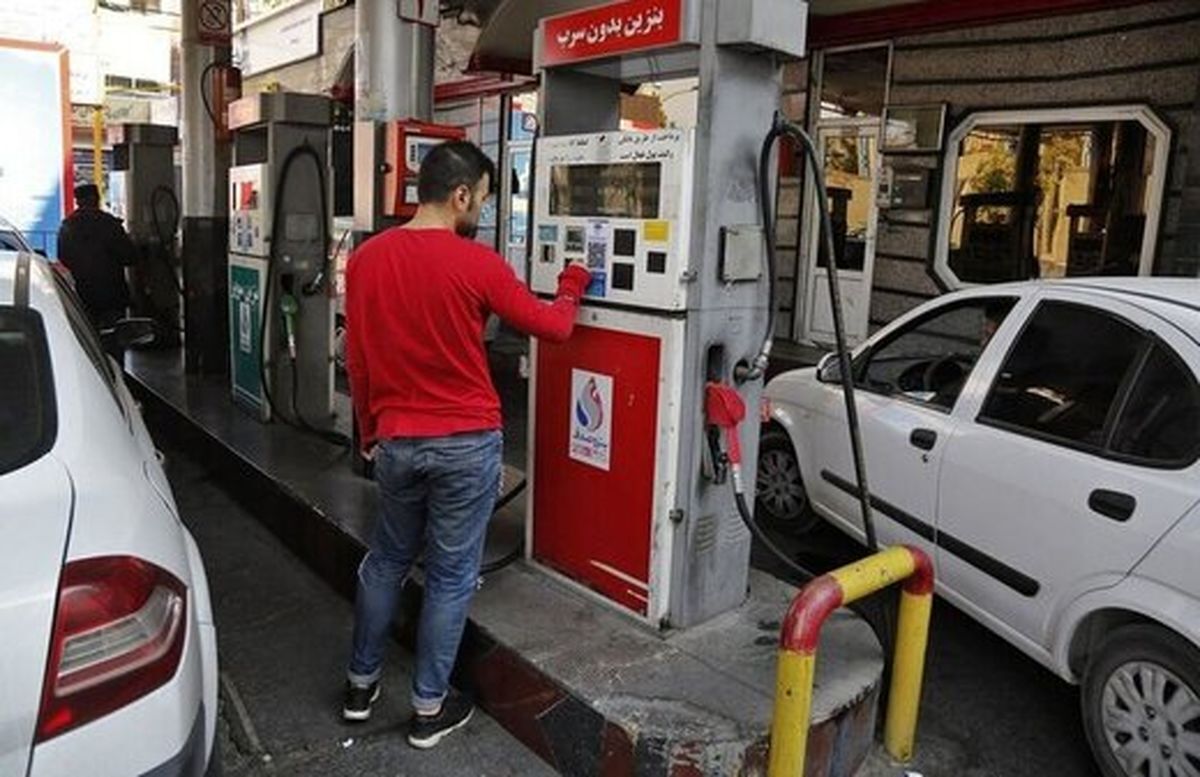افزایش قیمت بنزین تا این لحظه در دستورکار دولت و مجلس نیست