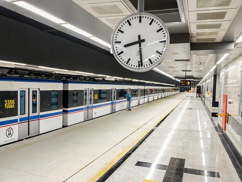 اختلال در سرویس‌دهی در خط یک مترو تهران