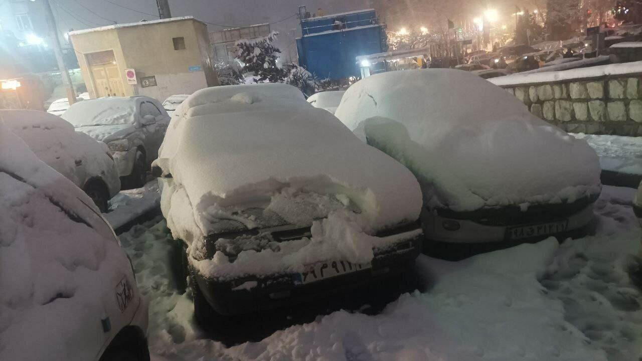 تهران؛ ۴ درجه زیرِ صفر / جمعه هم برف می‌بارد