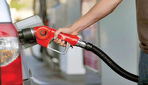برنامه دولت برای افزایش قیمت بنزین در سال آینده چیست؟