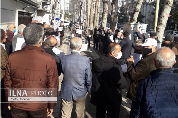 تجمع اعتراضی بازنشستگان فولاد در اصفهان