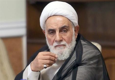ناطق نوری : به احمدی نژاد گفتم بالای ابری و فضایی فکر می‌کنی، قهر کرد / به او گفتم انصافا هرچه فکر کردم نفهمیدم چه می‌گویی!