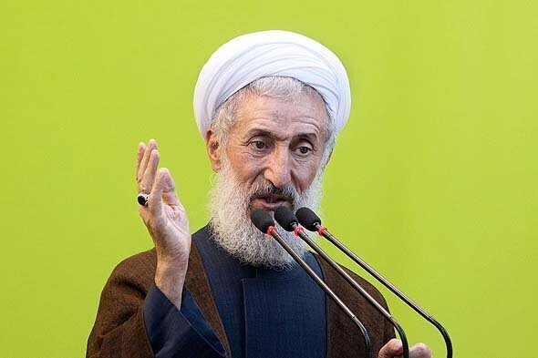 حوزه علمیه امام خمینی:کاظم صدیقی شخصا سند انتقال ملک را امضا کرده است