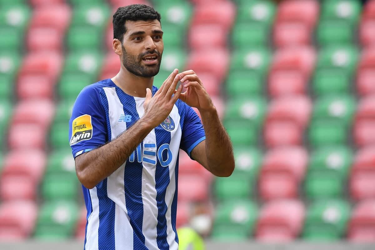 مهاجم ایرانی مهاجم ایرانی