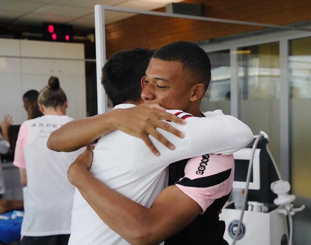 باشگاه فرانسوی باشگاه فرانسوی