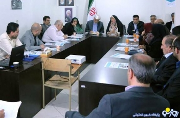 7 نفري كه ليست انتخاباتي شوراي شهر اصلاح طلبان را بستند چه كساني هستند؟ 7 نفري كه ليست انتخاباتي شوراي شهر اصلاح طلبان را بستند چه كساني هستند؟