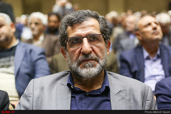 اگر توانستید درباره کرونایاب مستعان سوال کنید میتوانید از رئیسجمهور نظامی هم بازخواست کنید اگر توانستید درباره کرونایاب مستعان سوال کنید میتوانید از رئیسجمهور نظامی هم بازخواست کنید