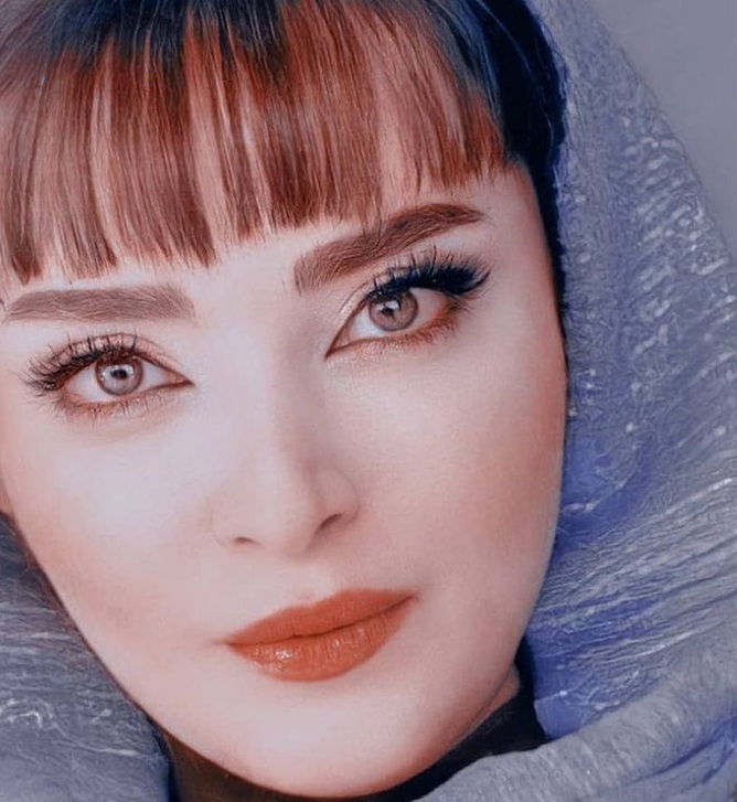 بهنوش طباطبایی 