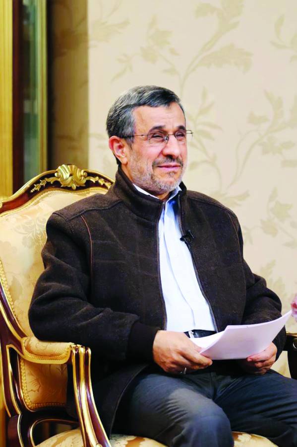 احمدی نژاد در گفتگو با القبس: همکاری ایران و عربستان منطقه را تغییر می دهد