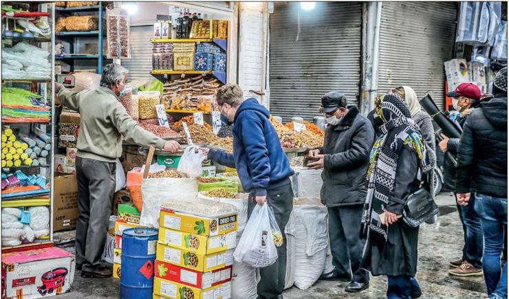سفره مردم ۴۰ درصد کوچک‌تر می‌شود۱۰ سال نوسان ارزی با رفاه ایرانی‌ها چه کرد؟