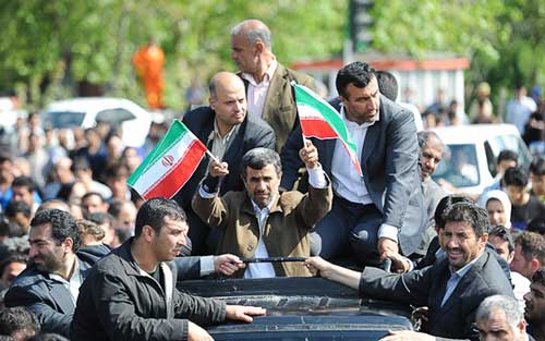 احمدی‌نژاد۱۴۰۰ مردم را به پای صندوق رای می‌آورد