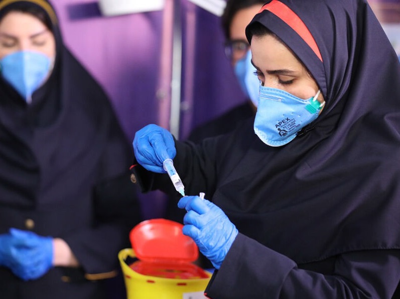 ستاد اجرایی فرمان امام: دو کشور عربی برای خرید واکسن ایرانی کرونا درخواست رسمی ارائه کردهاند ستاد اجرایی فرمان امام: دو کشور عربی برای خرید واکسن ایرانی کرونا درخواست رسمی ارائه کردهاند