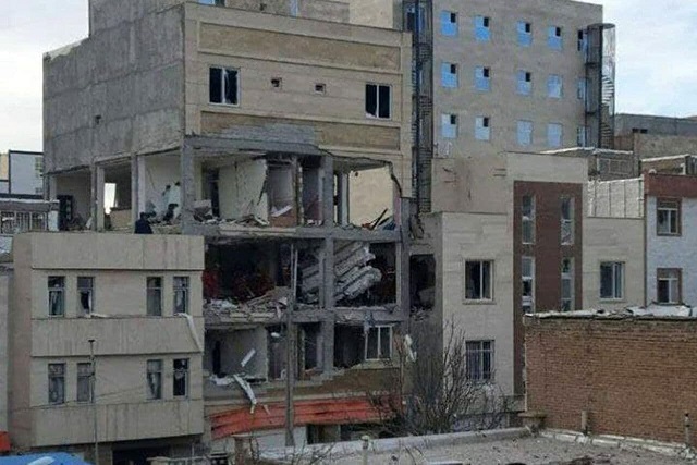 ۲ کشته و ۱۰ مصدوم بر اثر انفجار گاز در منزل مسکونی