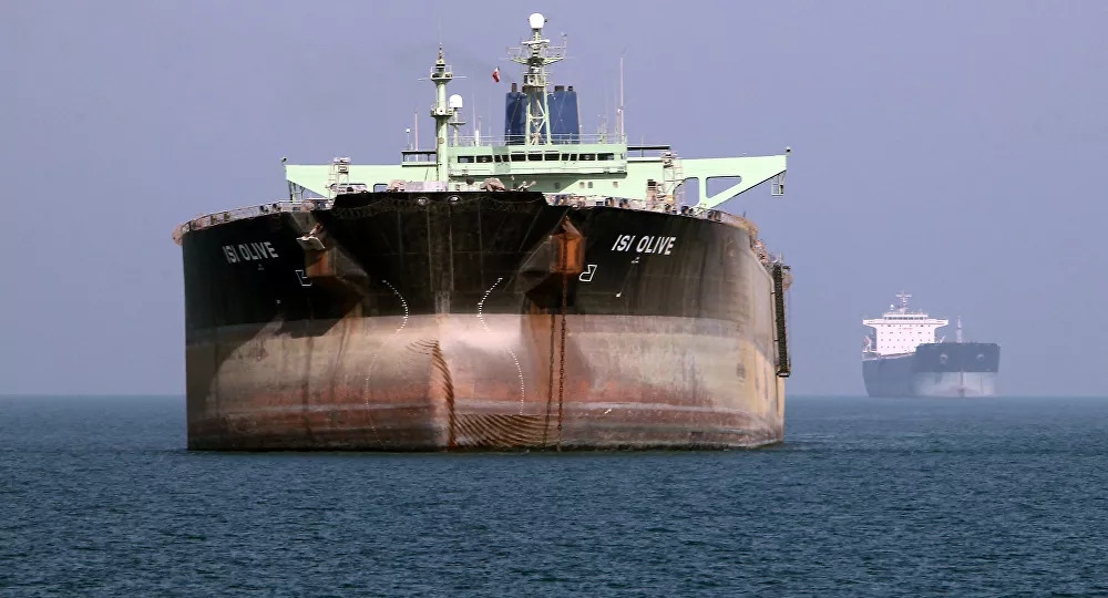 بلومبرگ: افزایش صادرات نفت ایران با پایان ترامپ / مشتریان، کمی جسورتر شده اند