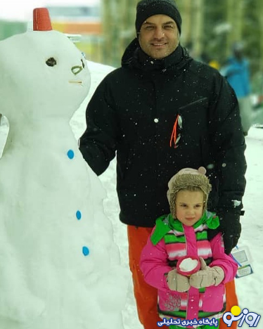 برف بازی سام درخشانی با دخترش +عکس