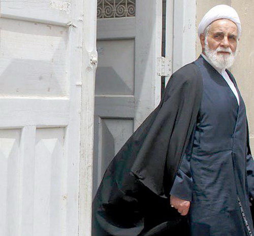 ناطق‌نوری به صحنه می‌آید؟