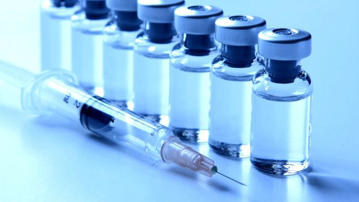 واکسن کرونا در ناصرخسرو ۸۰ میلیون تومان