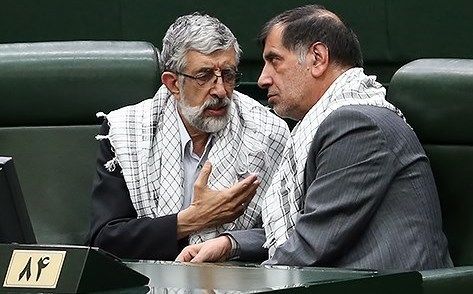 حداد‌عادل به احمدي‌نژاد پاسخ داد باهنر گفت مي‌خواهد كارگردان بماند