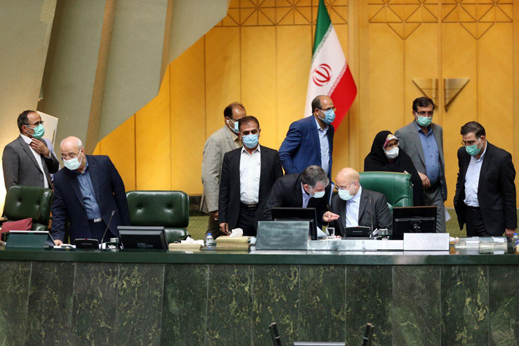 شکایت مجلس از روحانی به قوه قضائیه