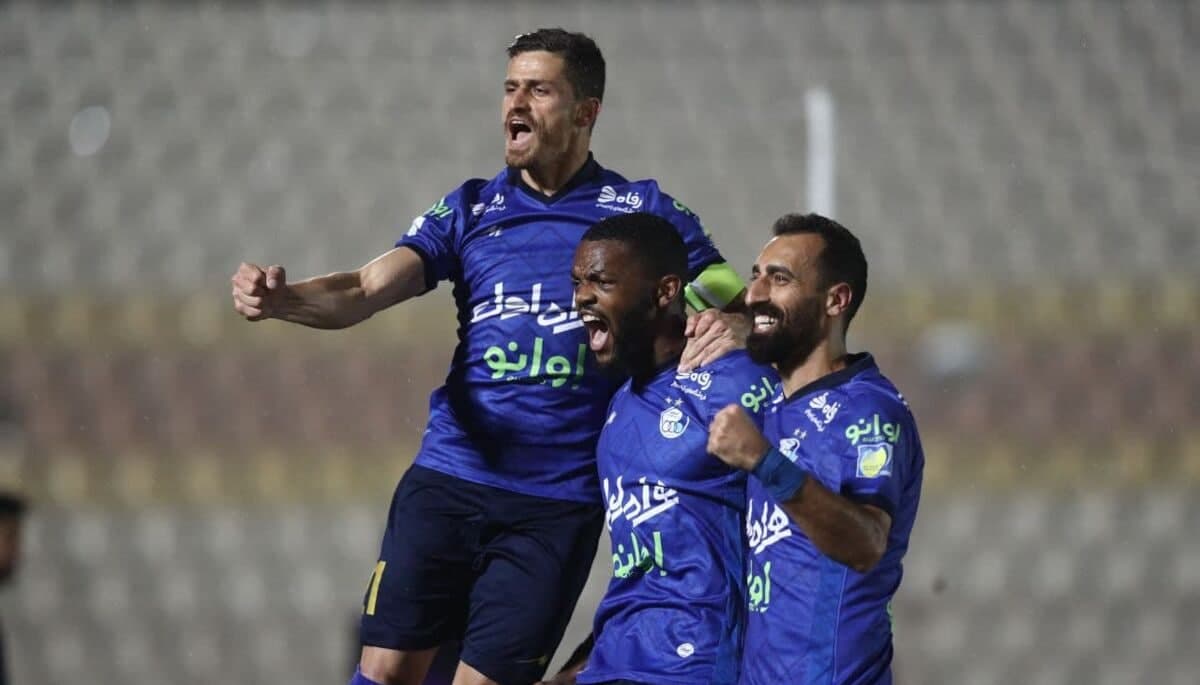 غوغای ستاره خارجی فرهاد مجیدی در استقلال