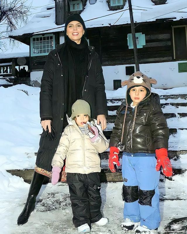 استایل شیک و لاکچری لیلا حاتمی در برف + عکس