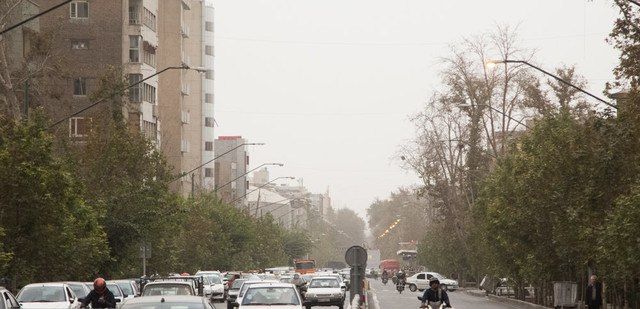 آلودگی هوای تهران از فردا در مناطق پر تردد / کاهش دما تا ۶ درجه