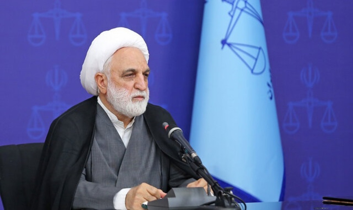 اژه ای: حین بازرسی منزل یا محل کار متهم، نباید برای خانواده او دلهره ایجاد شود/ به هیچ وجه نباید متهم تحقیر شود