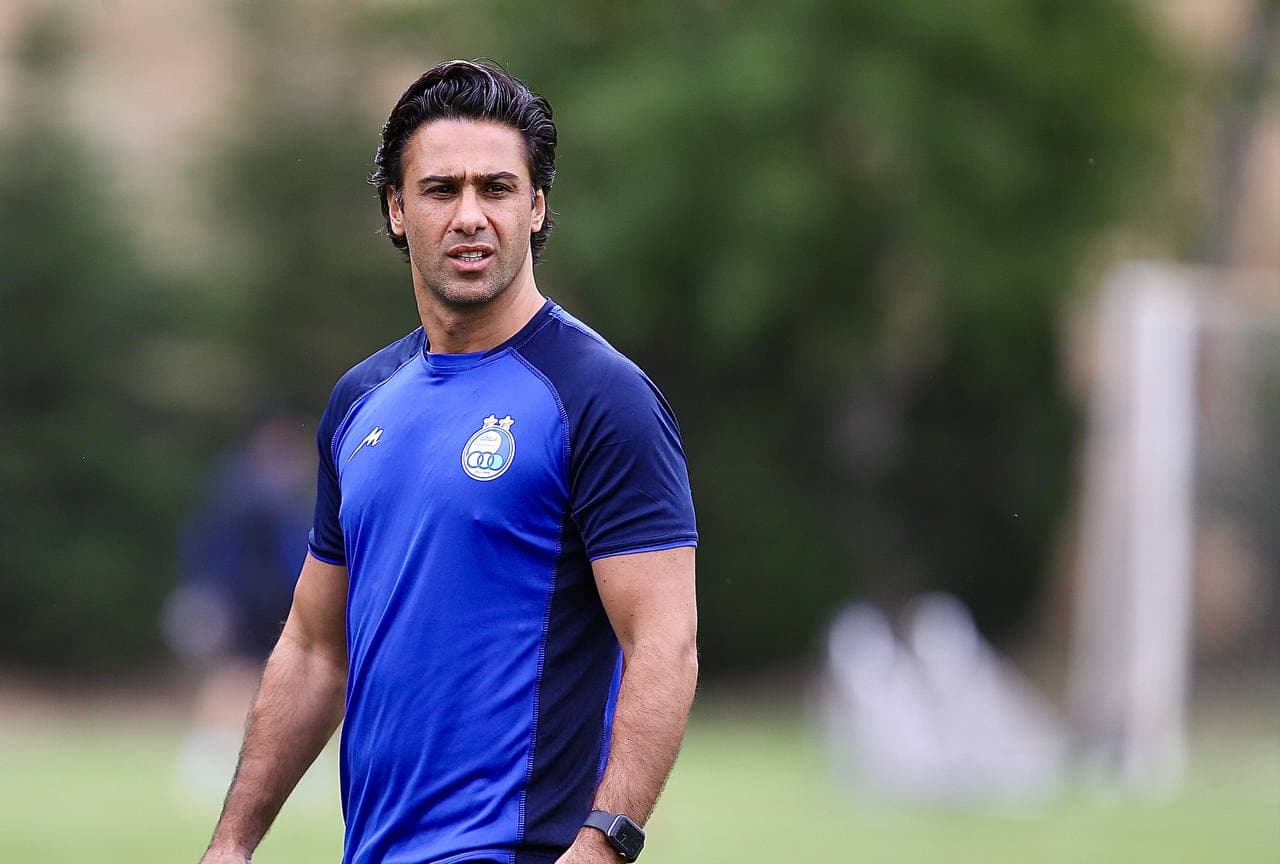 فرهاد مجیدی برای گزینه پرسپولیس خط و نشان کشید