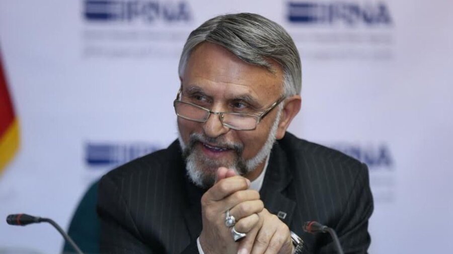 رئیسی وزرایی قوی و مسلط انتخاب نکرده است رئیسی وزرایی قوی و مسلط انتخاب نکرده است