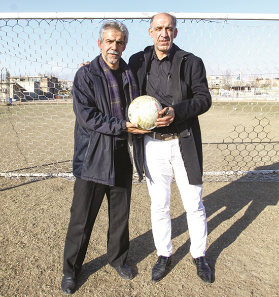 حمله شدیدالحن یک پرسپولیسی به دادن امتیاز به استقلال : معلوم بود چه حکمی میدهند! حمله شدیدالحن یک پرسپولیسی به دادن امتیاز به استقلال : معلوم بود چه حکمی میدهند!