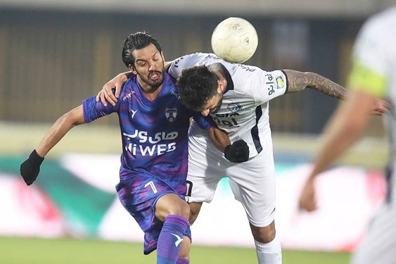 سوخت بزرگ هوادار برابر استقلال ؟ سوخت بزرگ هوادار برابر استقلال ؟