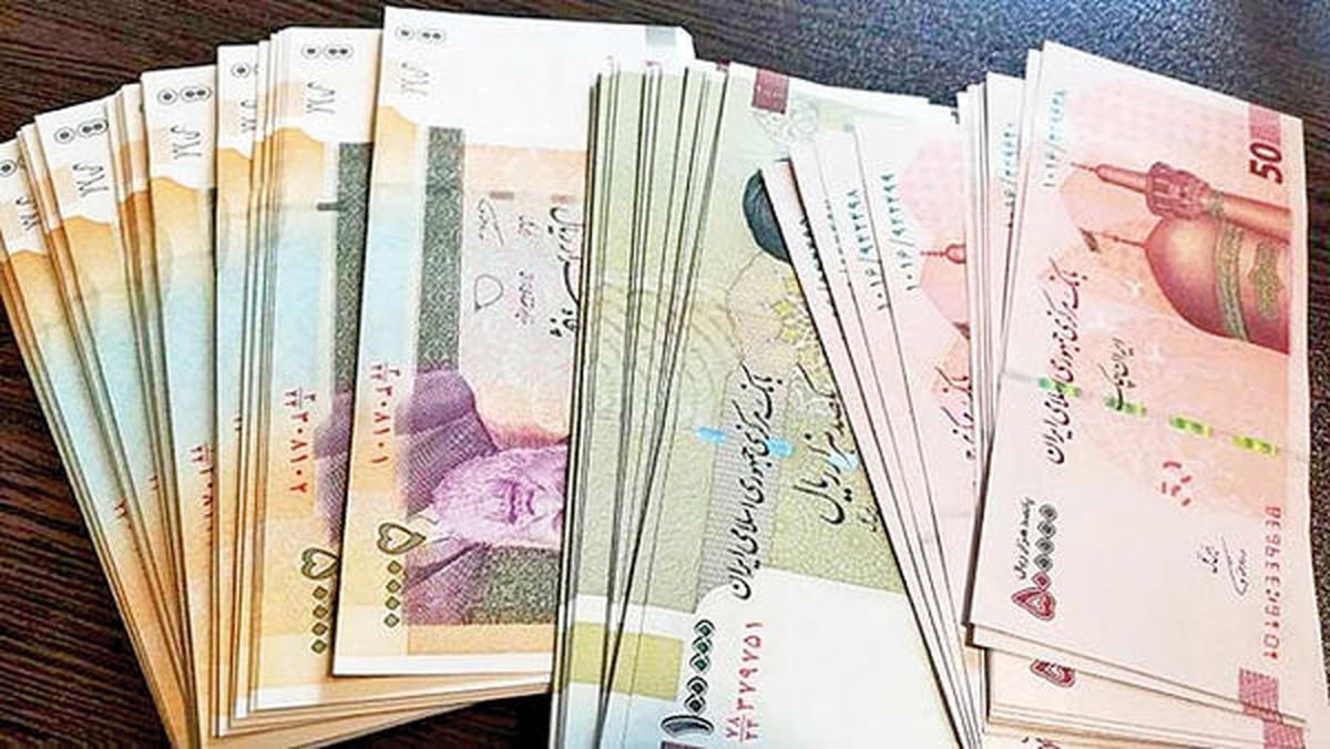 عیدی کارگران و بازنشستگان چه زمانی واریز میشود؟ عیدی کارگران و بازنشستگان چه زمانی واریز میشود؟