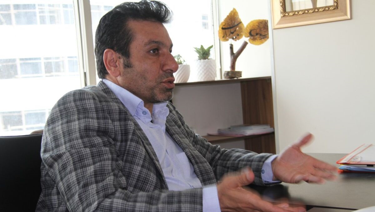 یکی از اعضای هیئت مدیره باشگاه استقلال درباره فرهاد مجیدی ادعا می کند