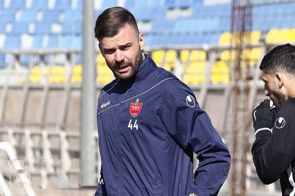 یک پرسپولیسی جدید گزینه فولاد شد یک پرسپولیسی جدید گزینه فولاد شد