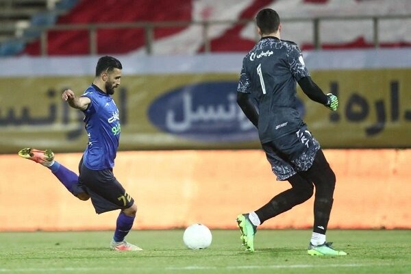 قهرمانی در دسترس استقلال ؛ خیال راحت فرهاد مجیدی قهرمانی در دسترس استقلال ؛ خیال راحت فرهاد مجیدی