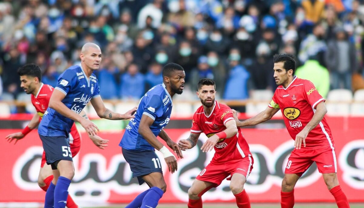 دو بازیکن پرسپولیس باید اخراج میشدند ... دو بازیکن پرسپولیس باید اخراج میشدند ...