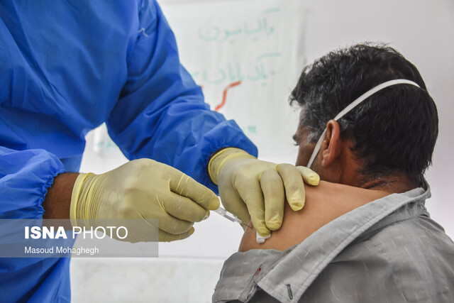 تازه ترین جزئیات واکسیناسیون/ نحوه دریافت واکس کرونا برای ایرانیان فاقد کارت ملی