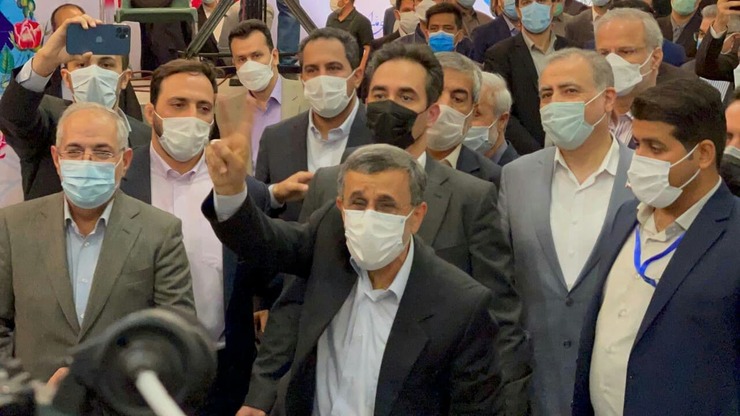 احمدی‌نژاد: من خالص ساخت ایرانم/ در صورت ردصلاحیتم رای نمی‌دهم