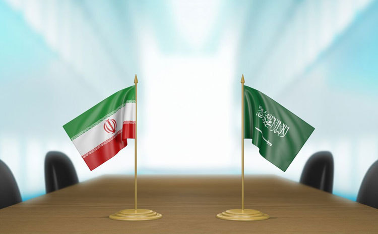 میدل ایست: ایران از عربستان خواسته به فروش نفتش کمک کند