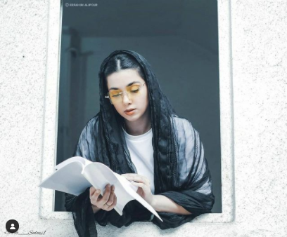 سارا مقربی 