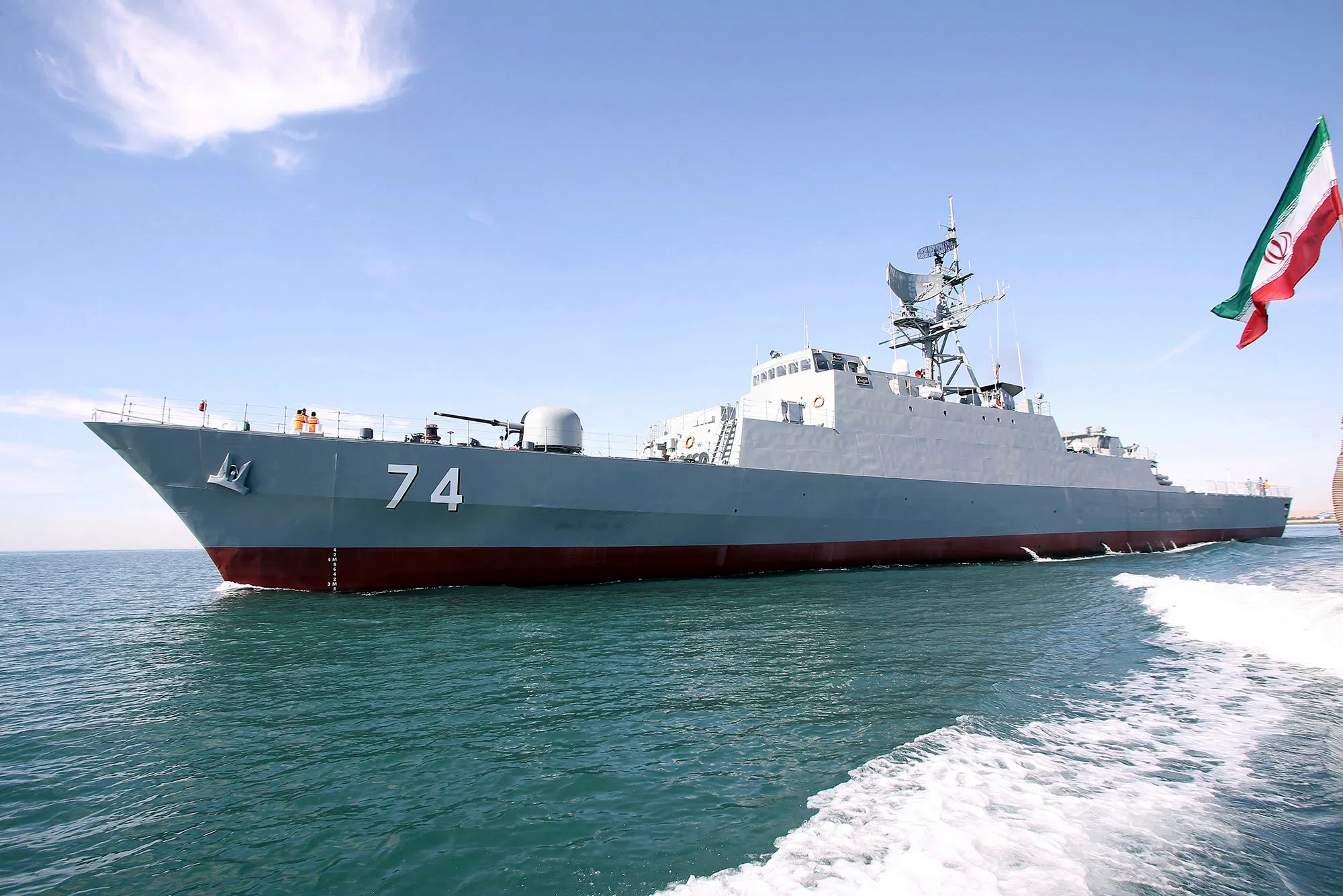 پولتیکو: هشدار آمریکا به کوبا و ونزوئلا برای جلوگیری از پهلوگیری دو کشتی نیروی دریایی ایران